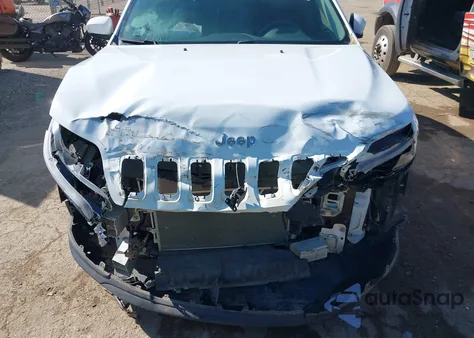 2019 Jeep Cherokee Latitude Fwd z USA, uszkodzony, nr VIN 1C4PJLCB7KD332524